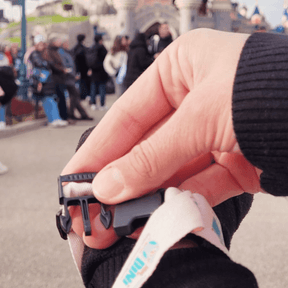 SEGURADINI - Pulseira de Segurança e Monitoramento Infantil | Pulseira Anti-Perda para Pais e Filhos
