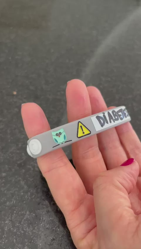 Pulseira de Identificação Universal- Segurança para Crianças e Adultos