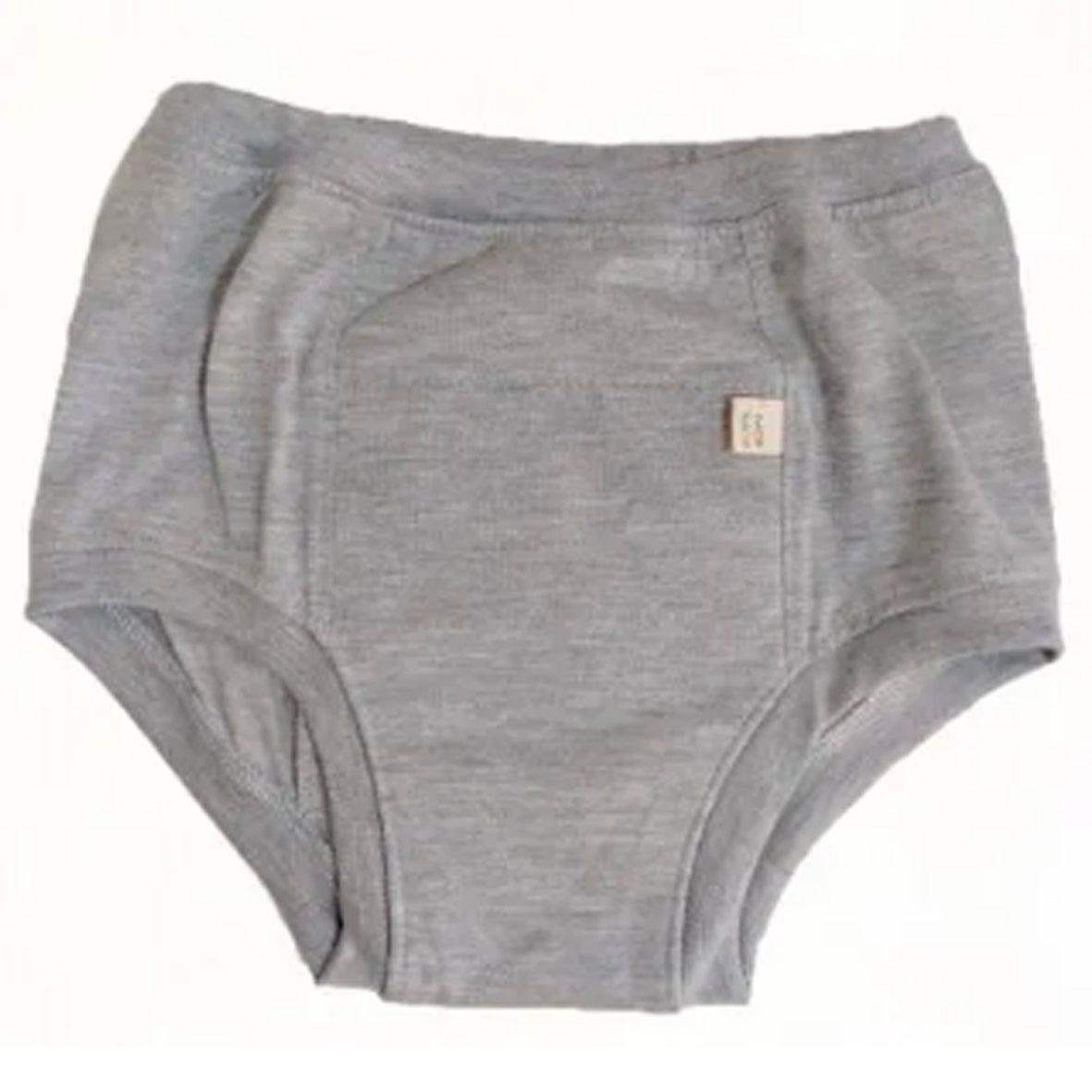 Roupa íntima absorvente adulta unissex na cor cinza, com caimento discreto e confortável como uma cueca ou calcinha comum.